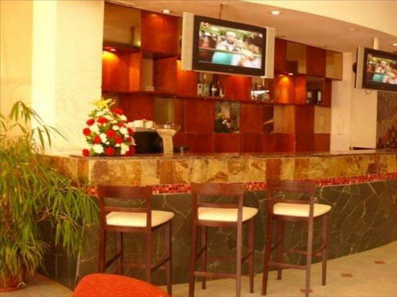 Ohasis Hotel Jujuy & Spa ซานซัลวาดอร์ เด โฆคุย ภายนอก รูปภาพ