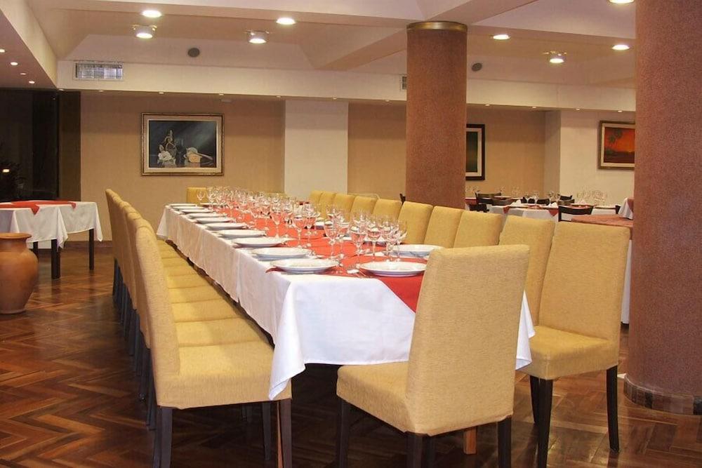 Ohasis Hotel Jujuy & Spa ซานซัลวาดอร์ เด โฆคุย ภายนอก รูปภาพ